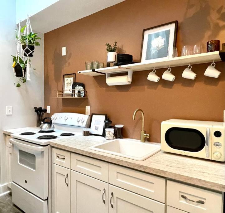 Love This Weho Gem Apartment Nashville Bagian luar foto